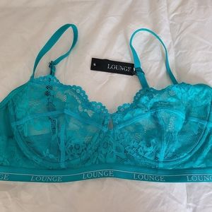 Lounge bra and thong set